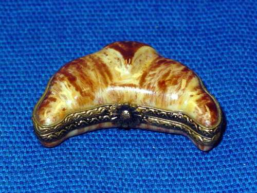 SMALL CROISSANT